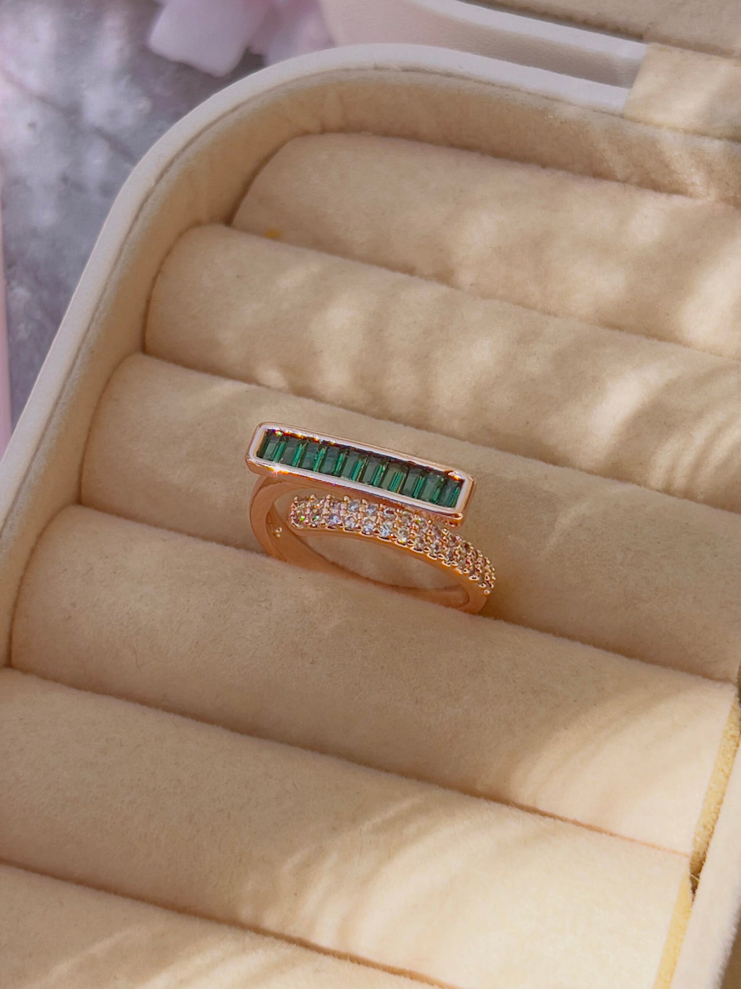 Green Statement Adjustable Ring