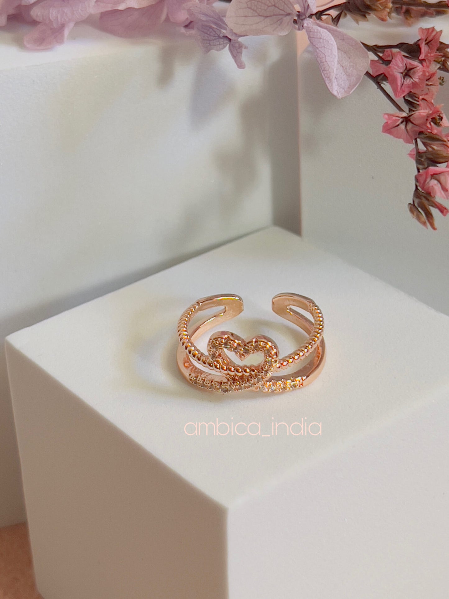 Heart adjustable ring
