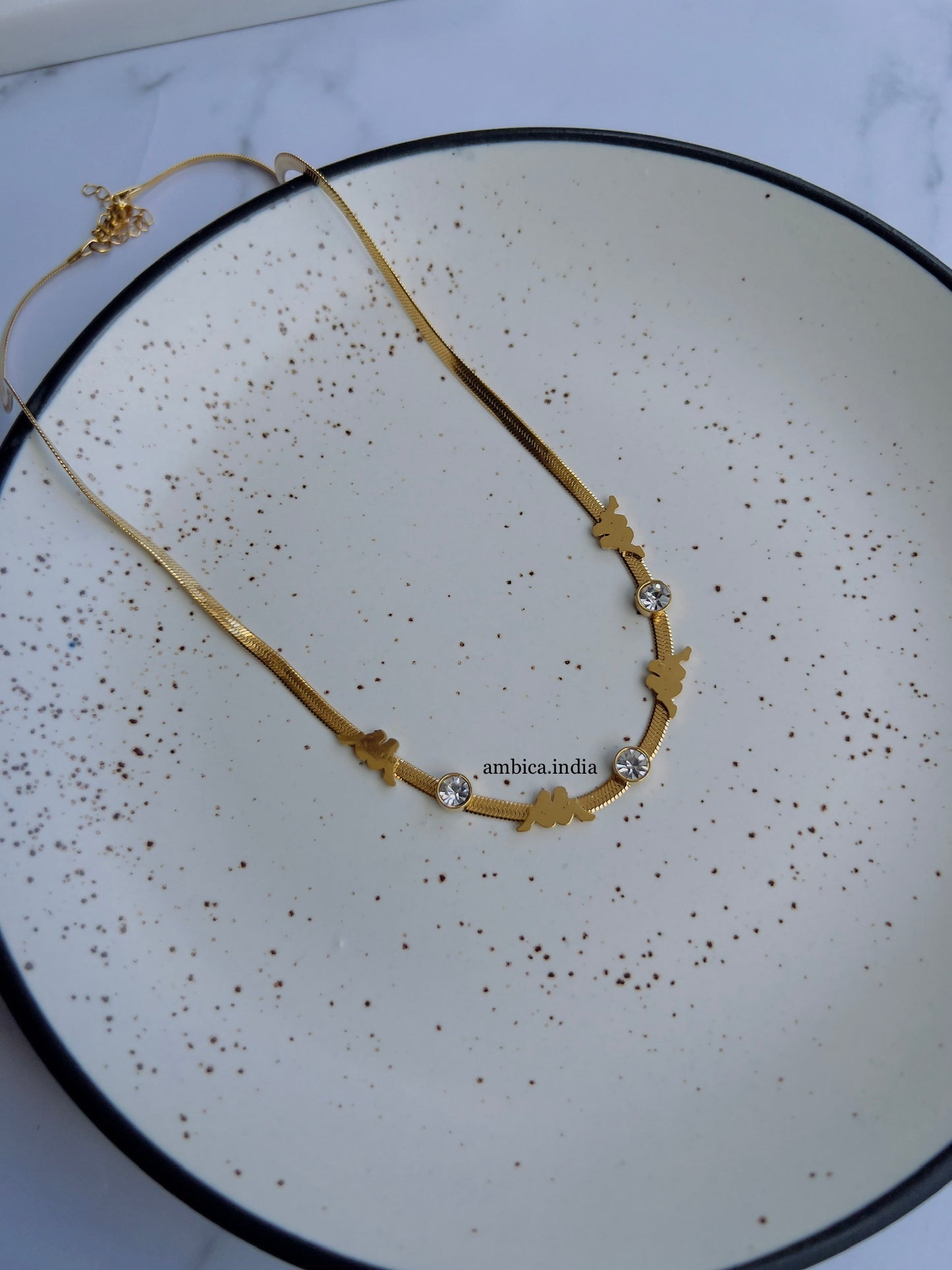 Snake with crystal snake chain