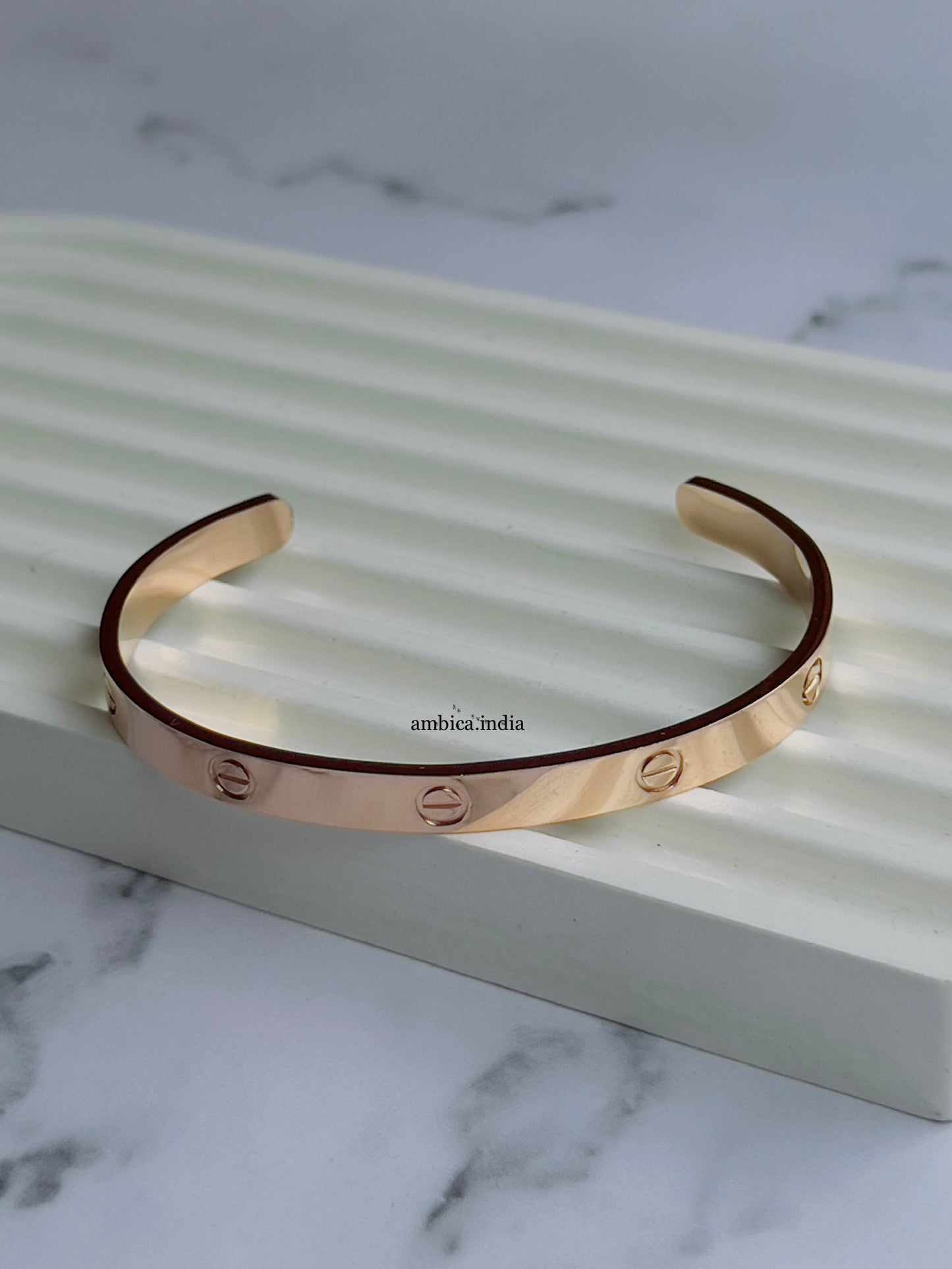 Love bracelet rose gold plated