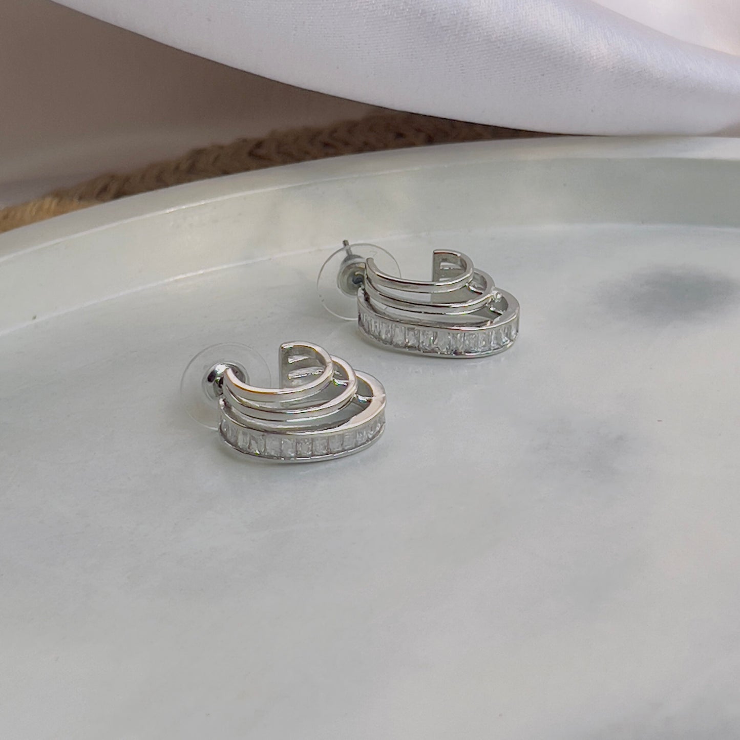 Crystal line earrings