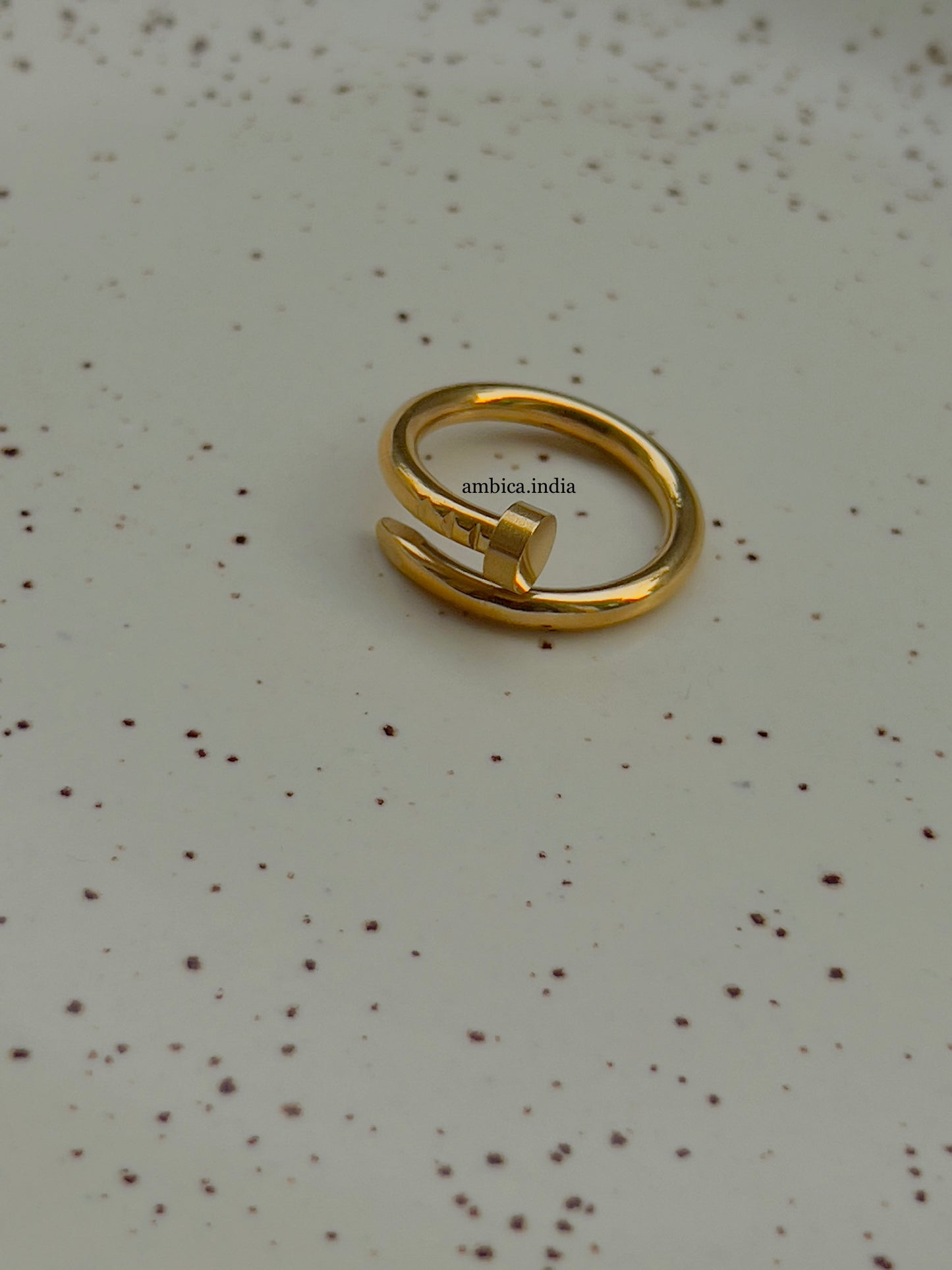 Nail ring gold plated