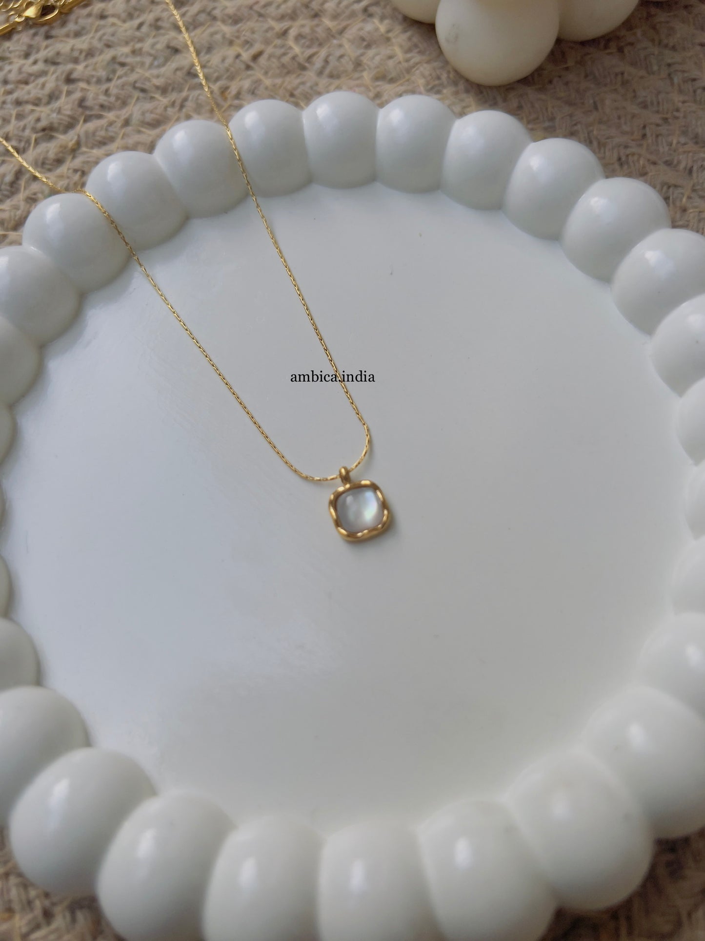 Small square 18k gold plated necklace