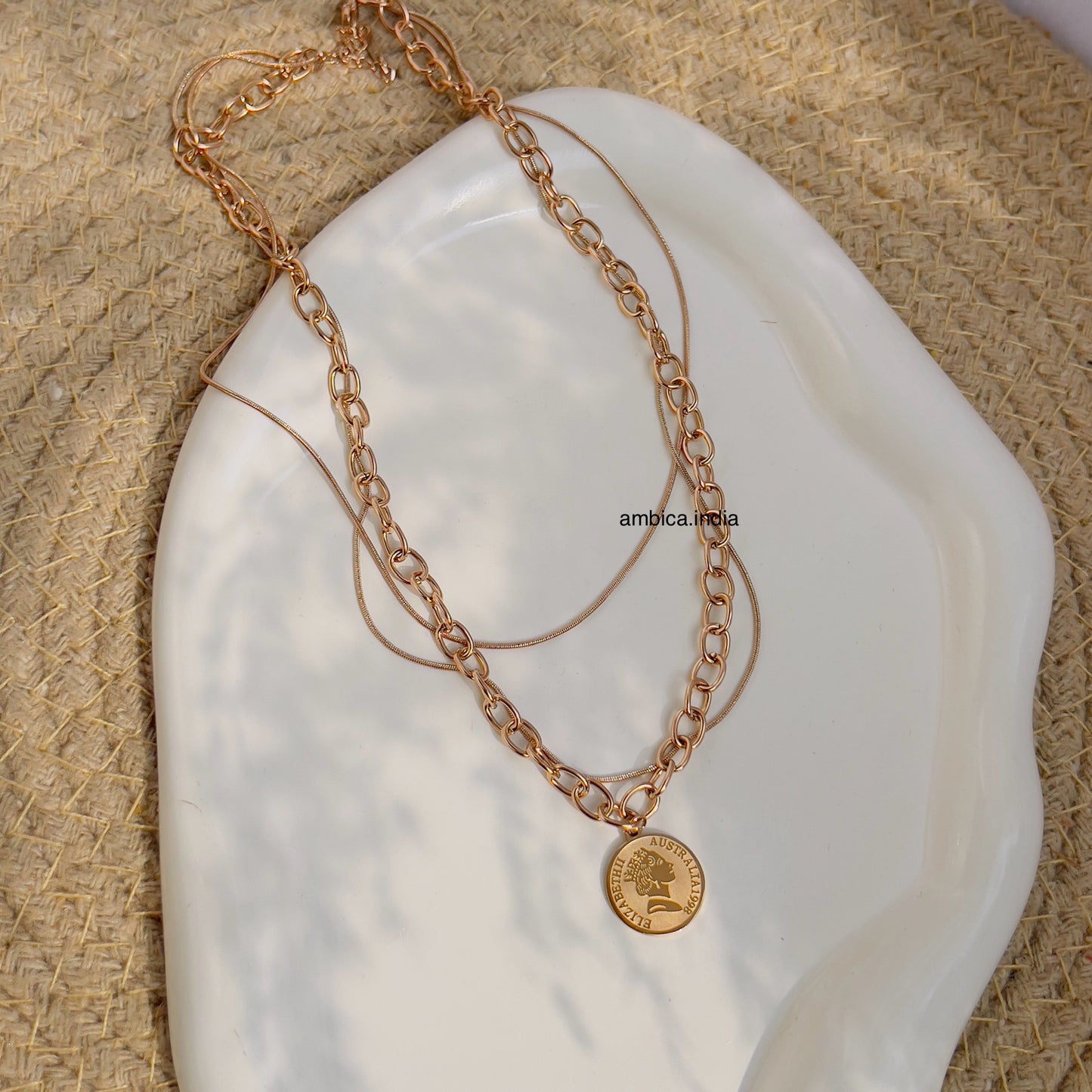 Queen layered necklace 2