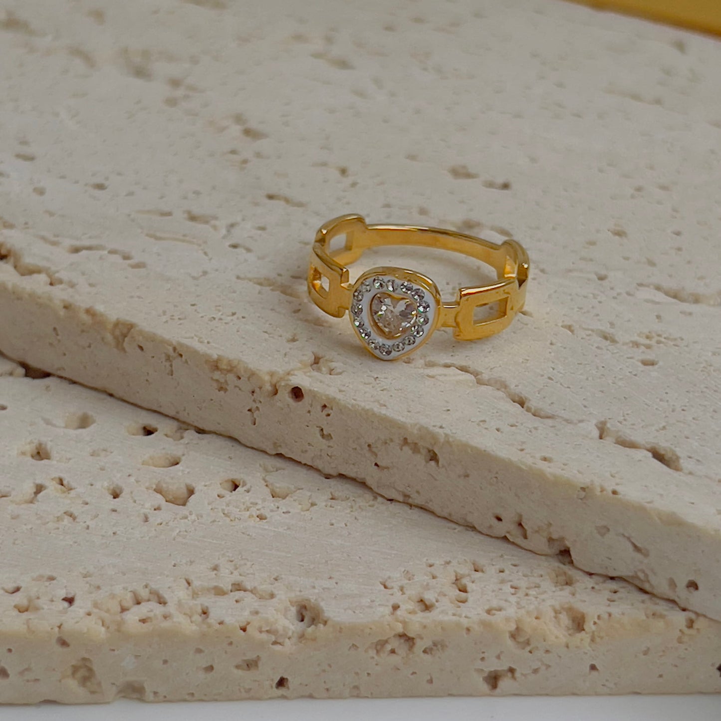 Heart ring