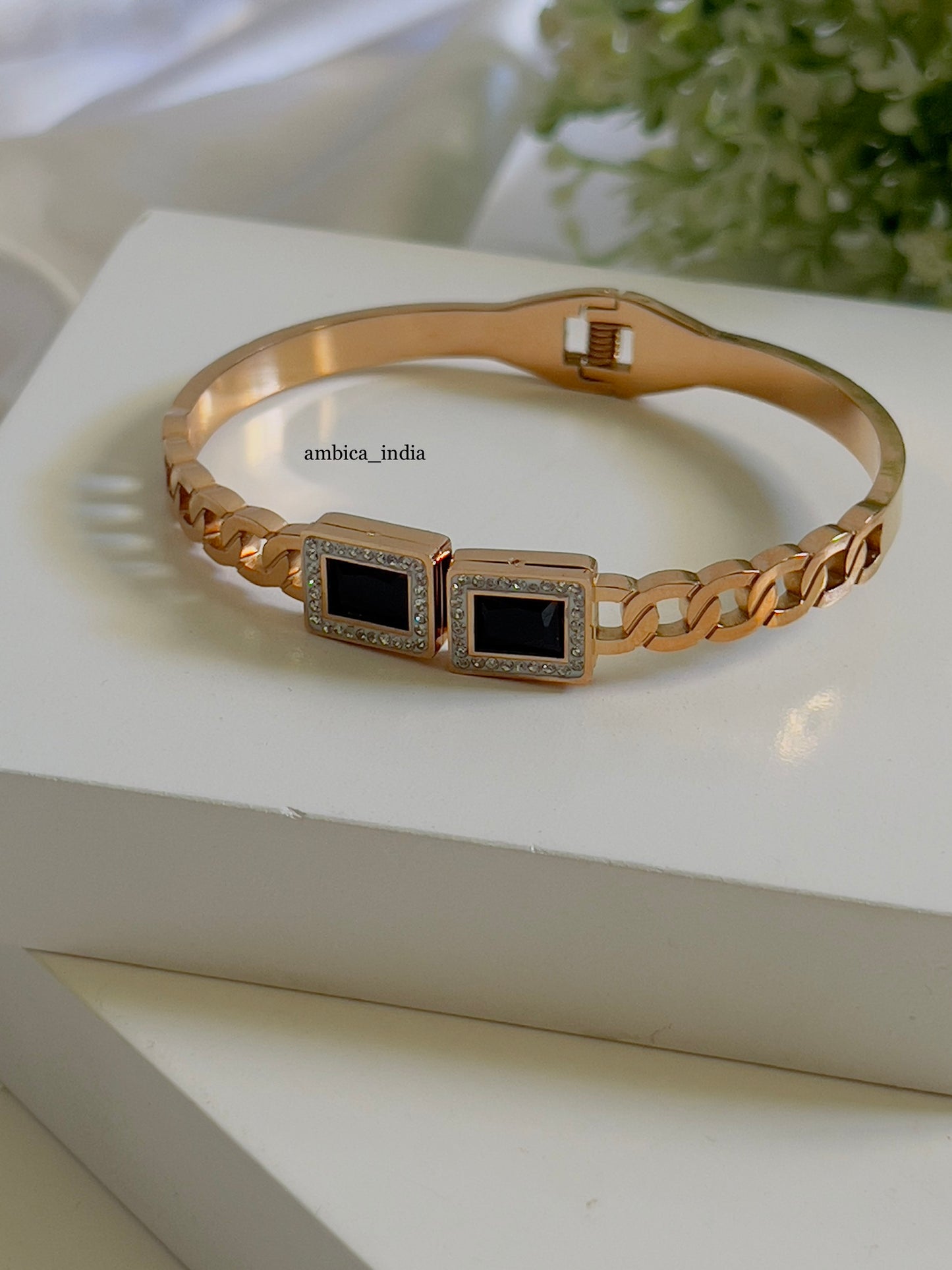 Black crystal link bracelet