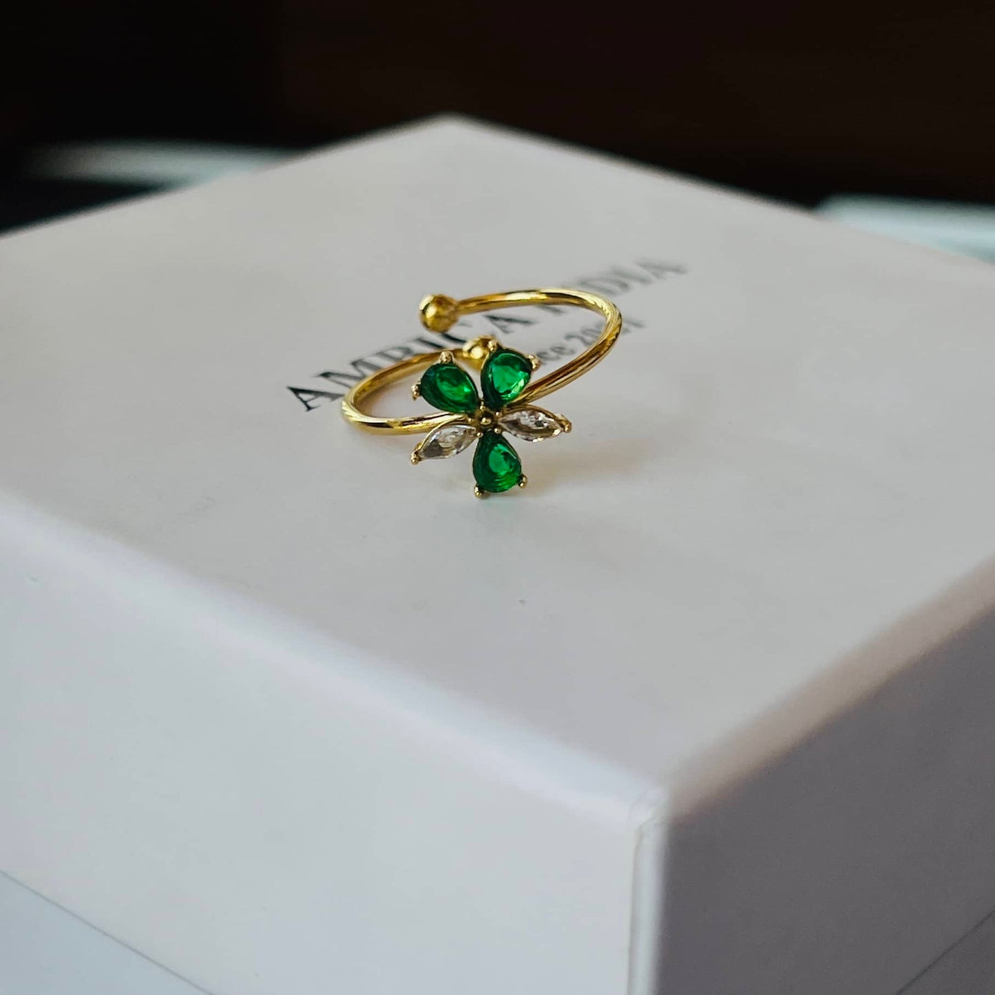 Green & white crystal Flower ring adjustable