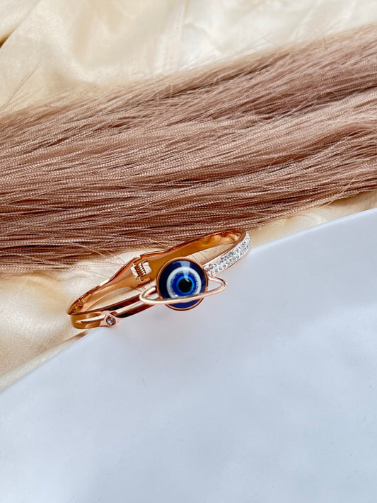 Evil Eye Saturn Bracelet