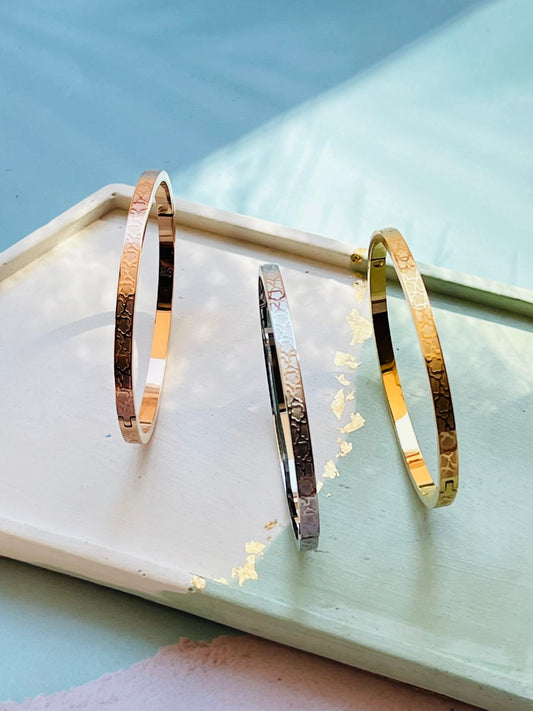 Thin Bracelet 5