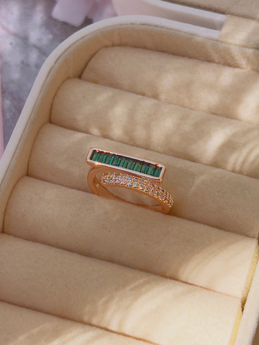 Green Statement Adjustable Ring