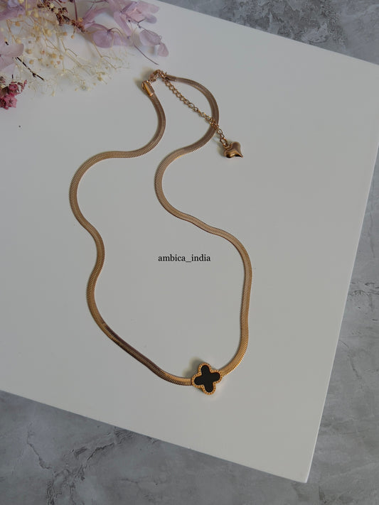Clover snake chain