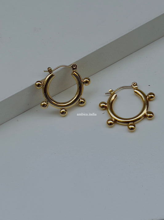 Classic round 18k gold plated hoops