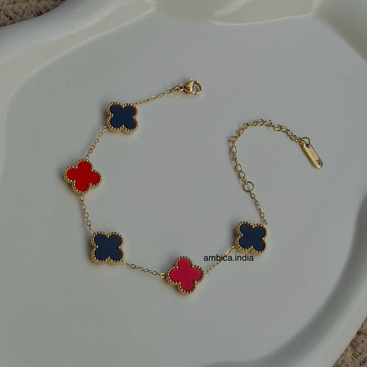 Clover red and black bracelet 18k gold plated