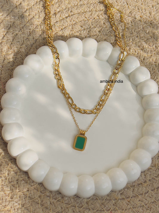 Green layered necklace 18k gold plated