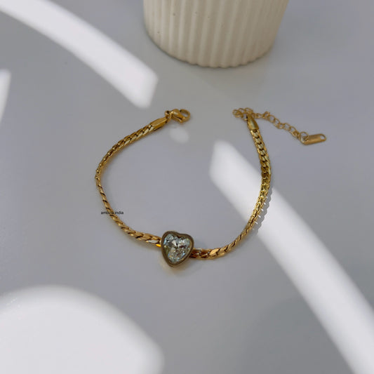 White heart crystal bracelet