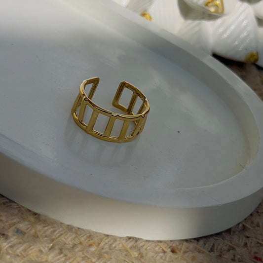 Band ring