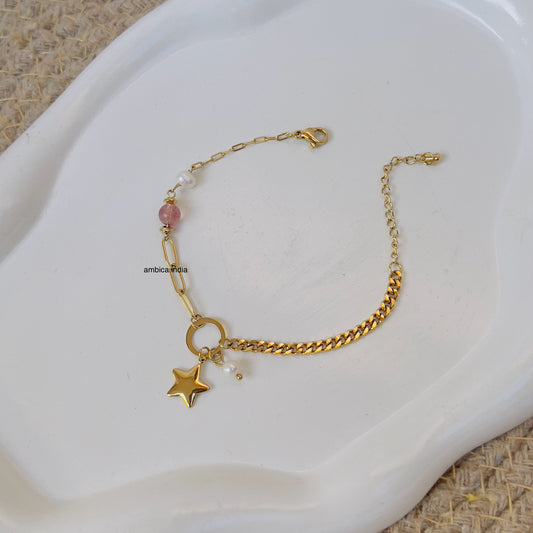 Star with pearl charm bracelet
