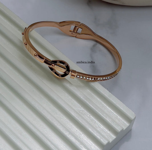 Watch Stuck Bracelet