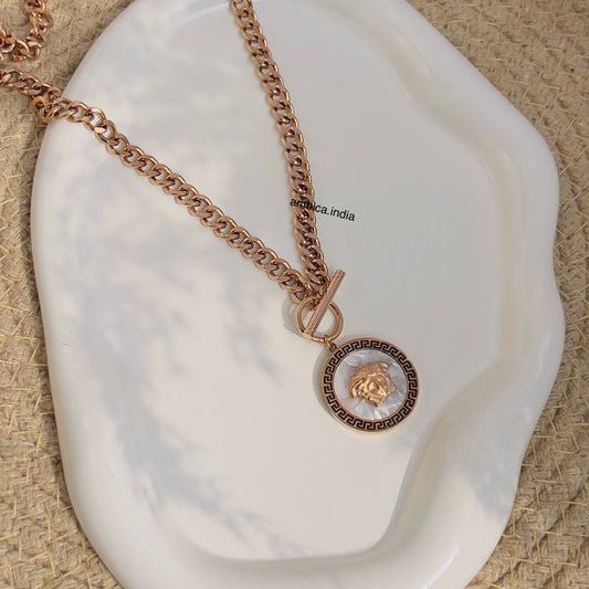 Luxury necklace 2