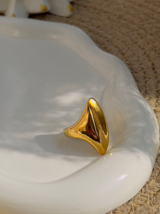 Oval shap thick ring