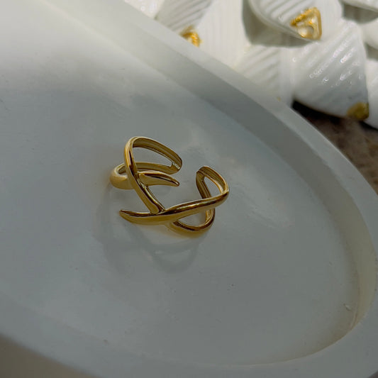 Dainty ring