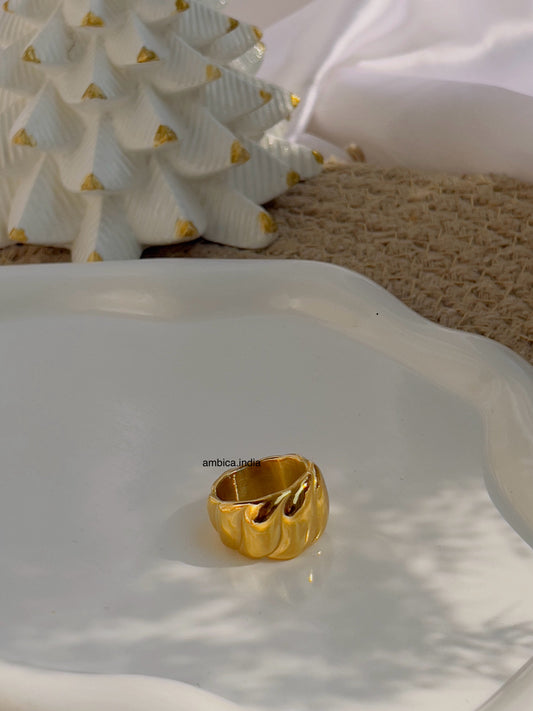 Valley ring