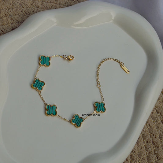 Clover green bracelet 18k gold plated
