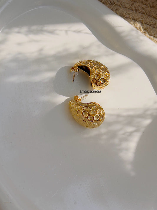 Drop earrings