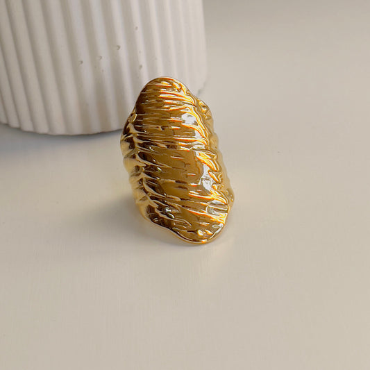 Chunky ring