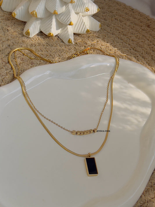 Rectangle black and with reversible layered necklace 18k gold