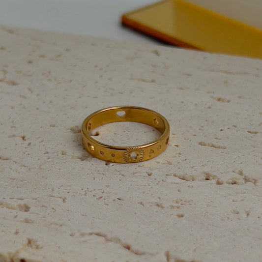 Love Band ring