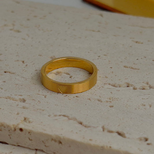 Heart line ring