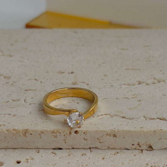 Solitaire ring
