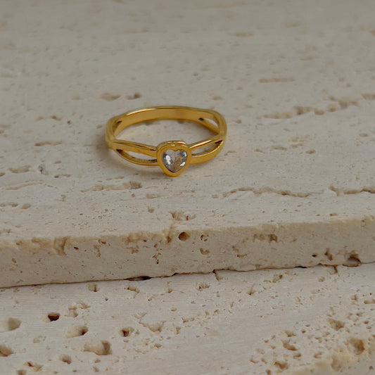 Tiny heart ring