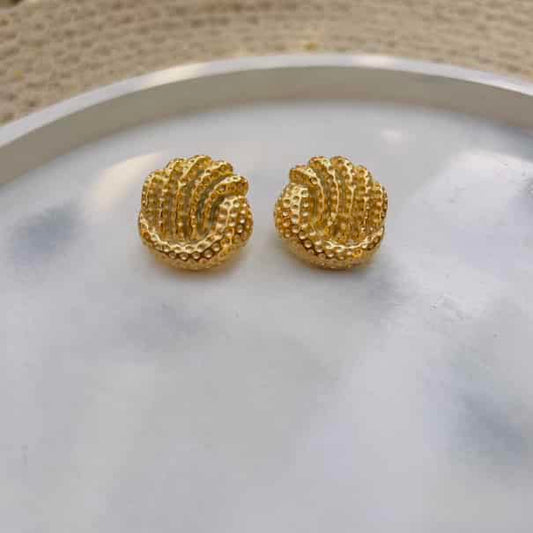 Sea shell earrings