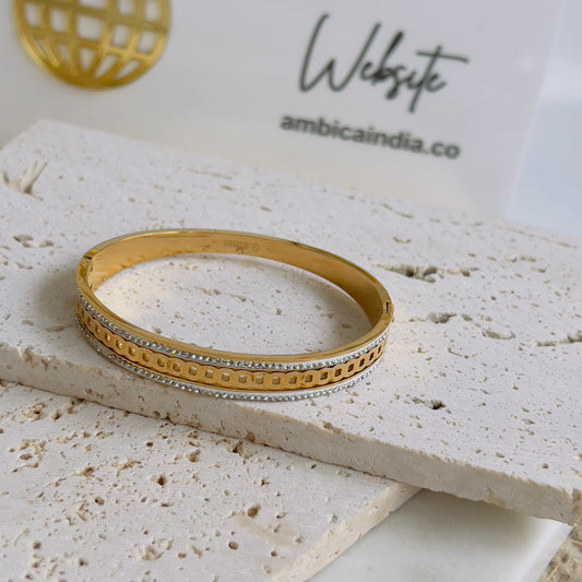 Link line bracelet
