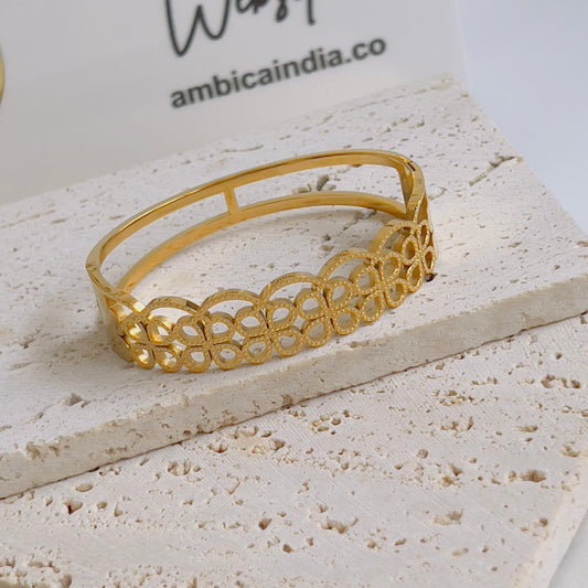 Vintage bracelet