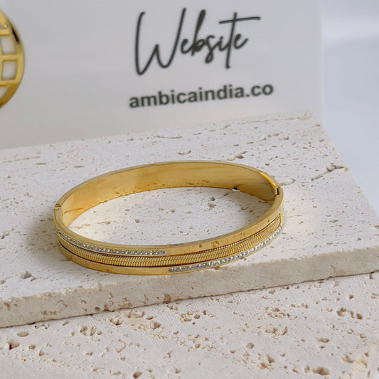 Classic bracelet