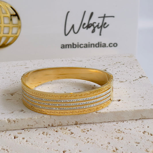 Luxe line studded bracelet