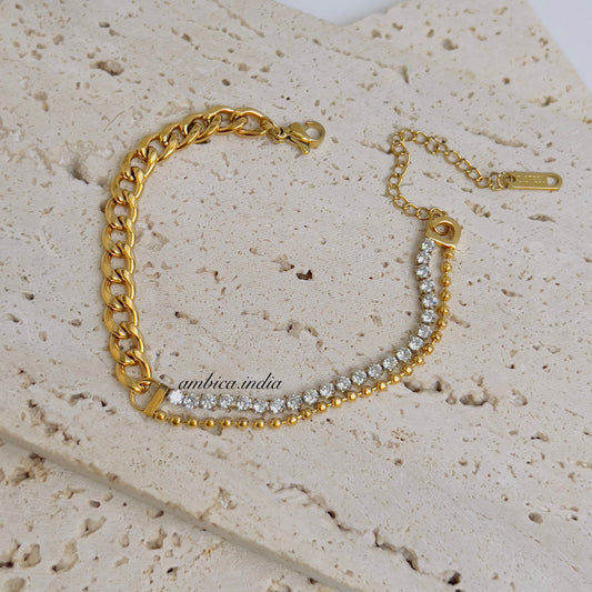 Tiny crystal with link bracelet
