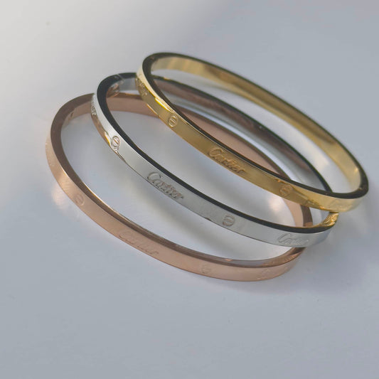 Love thin bracelet