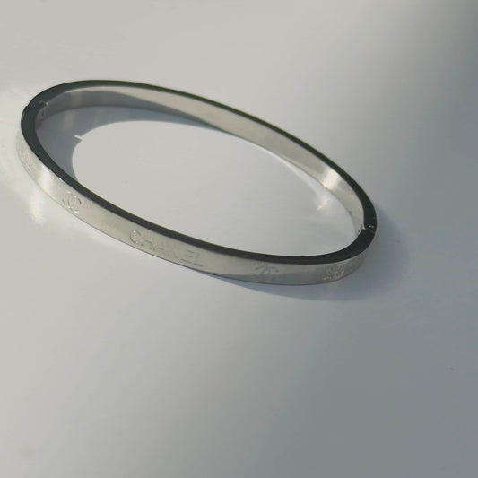 CC thin bracelet