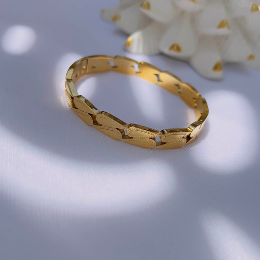 Drop bracelet