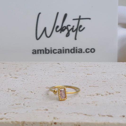 Rectangle pink crystal ring