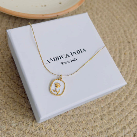 White rose flower necklace
