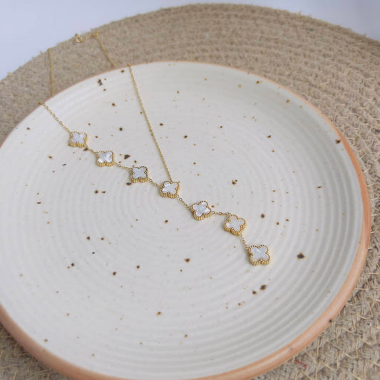 Clover necklace