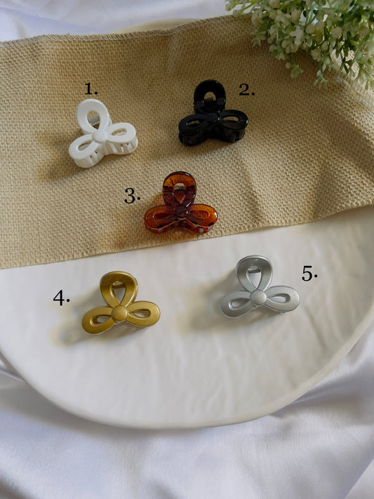 Medium size hair claws