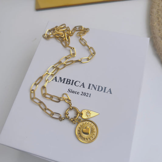 Heart charm necklace