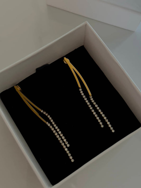Crystal hanging earrings