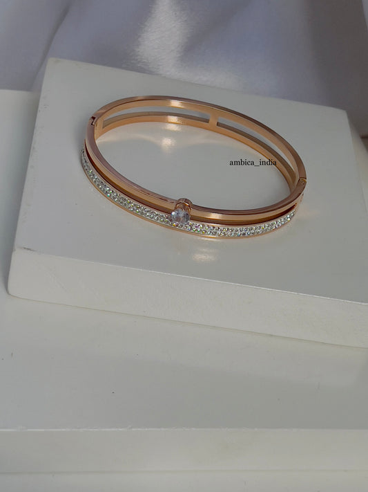 One diamond with studded bracelet